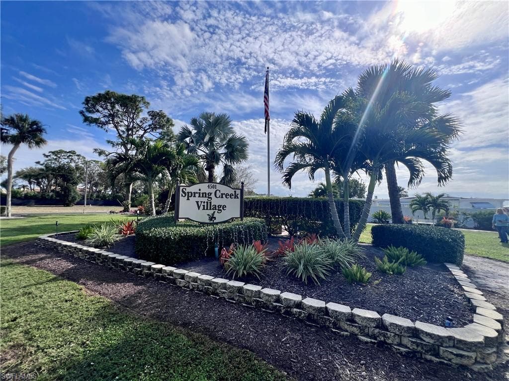 4693 Kahlua LN BONITA SPRINGS, FL 34134