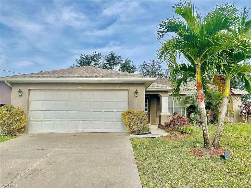 1008 Cavanagh AVE LEHIGH ACRES, FL 33971