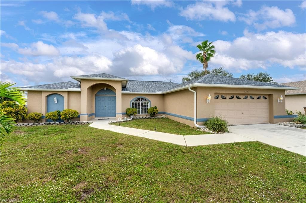 128 SE 23rd TER CAPE CORAL, FL 33990