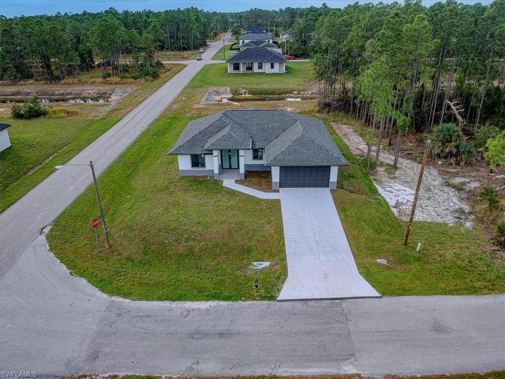 2801 21st ST W LEHIGH ACRES, FL 33971