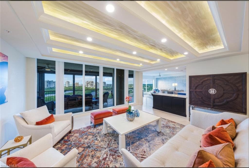 7575 Pelican Bay BLVD 1407 NAPLES, FL 34108