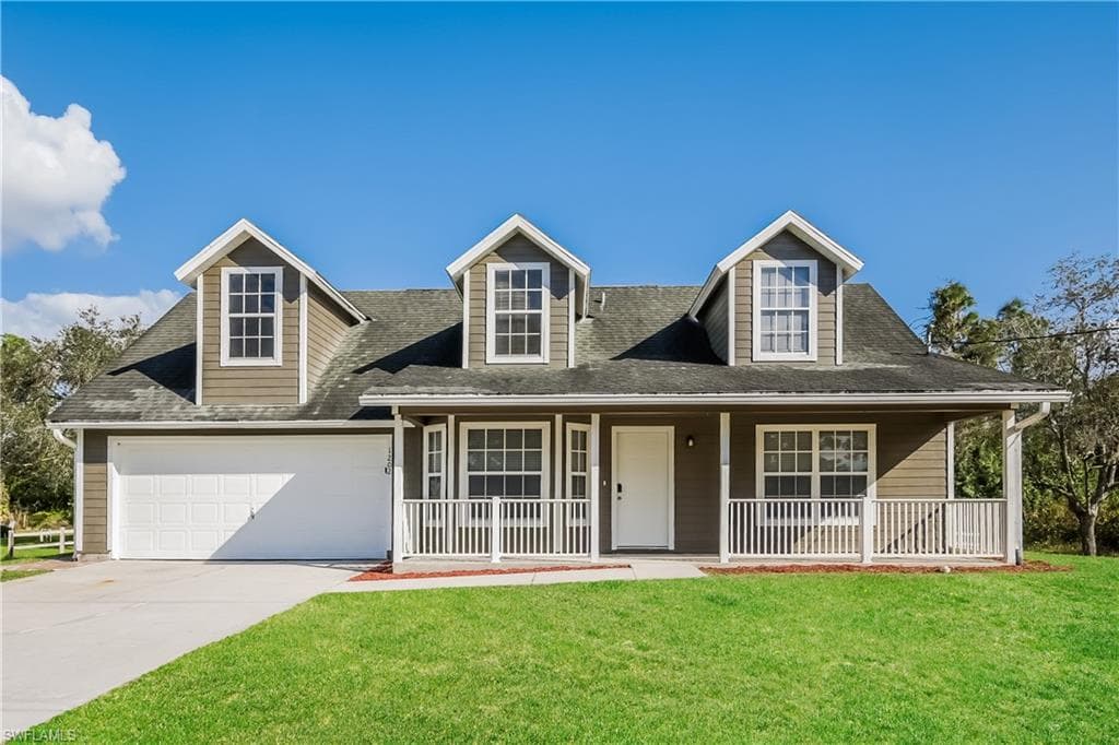 1202 Henry AVE LEHIGH ACRES, FL 33972