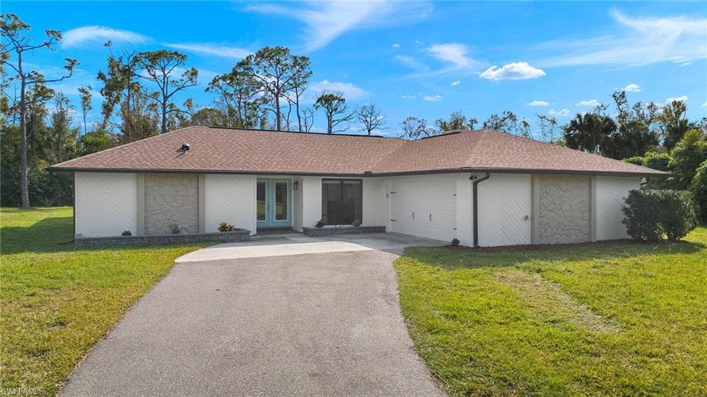 3795 Liberty SQ FORT MYERS, FL 33908