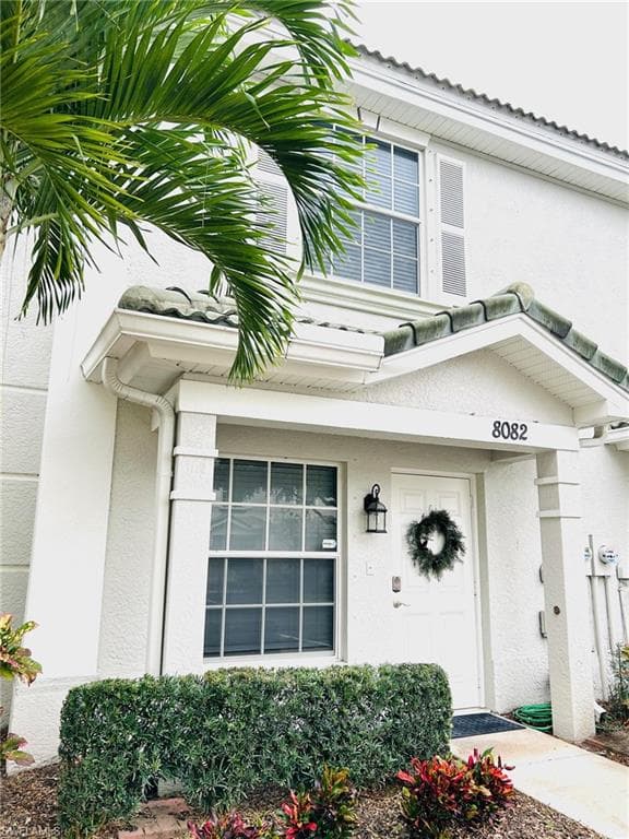 8082 Pacific Beach DR FORT MYERS, FL 33966