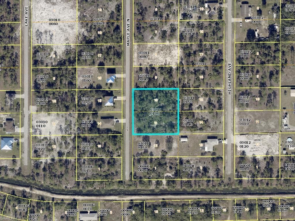 1208 Maple AVE N LEHIGH ACRES, FL 33972
