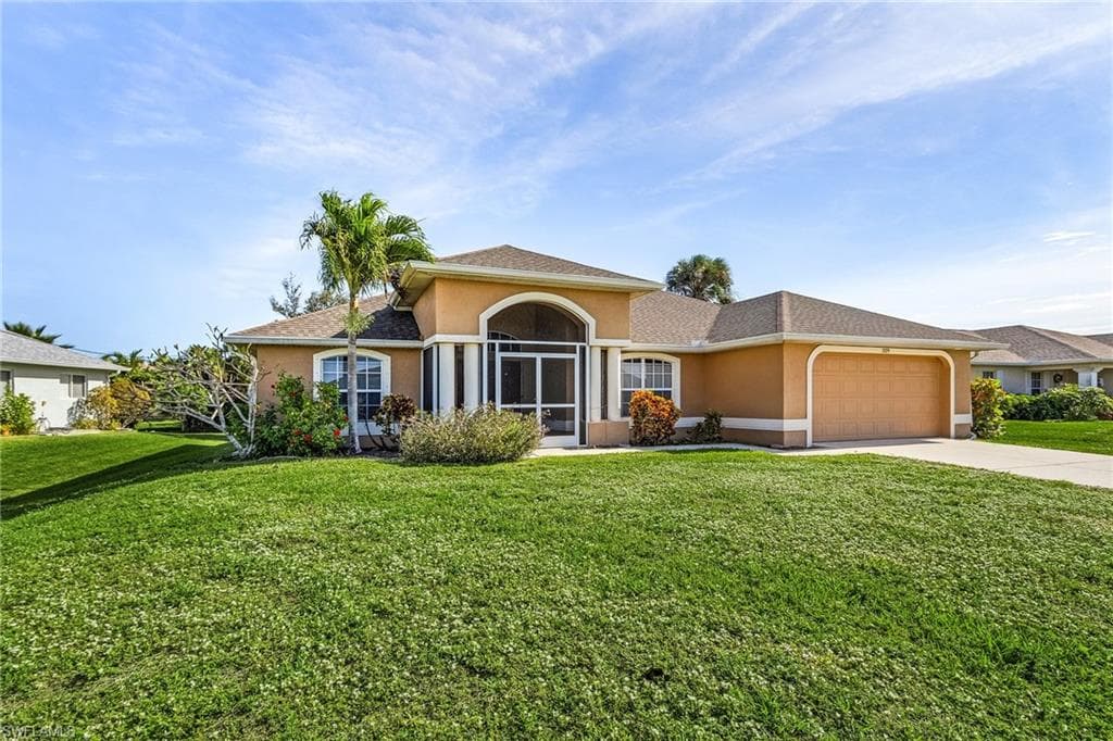 329 SW 30th AVE CAPE CORAL, FL 33991