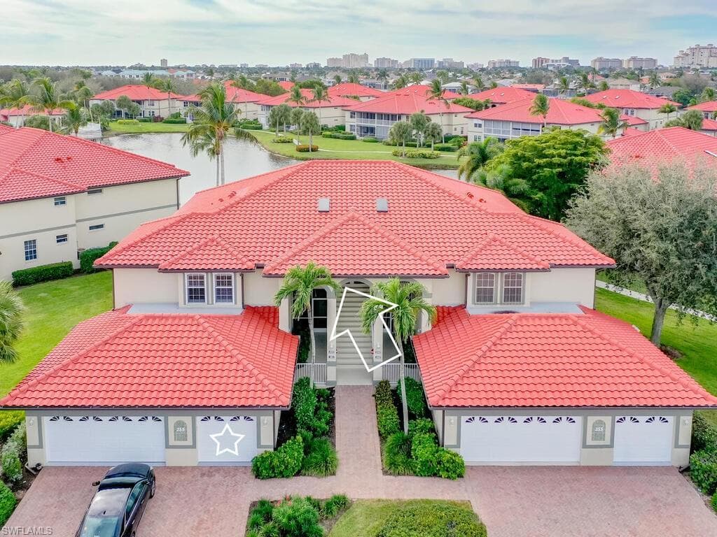 255 Waterside CIR 201 MARCO ISLAND, FL 34145