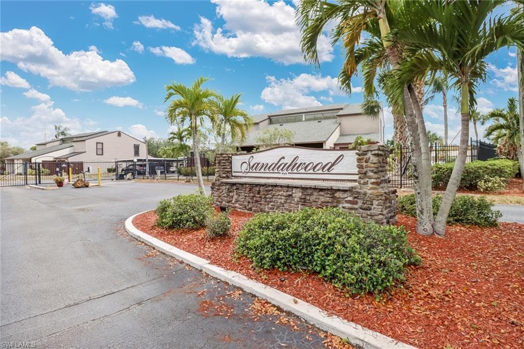 12937 Sandpoint CT FORT MYERS, FL 33919