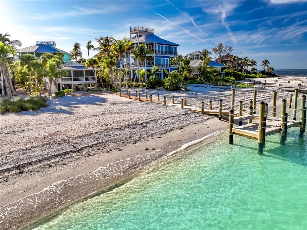 119 Kingfisher DR Upper Captiva, FL 33924