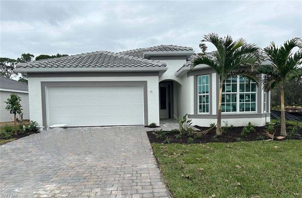 7569 Paradise Tree DR NORTH FORT MYERS, FL 33917