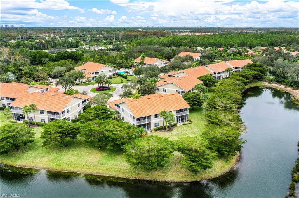 6350 Lexington CT 201 NAPLES, FL 34110