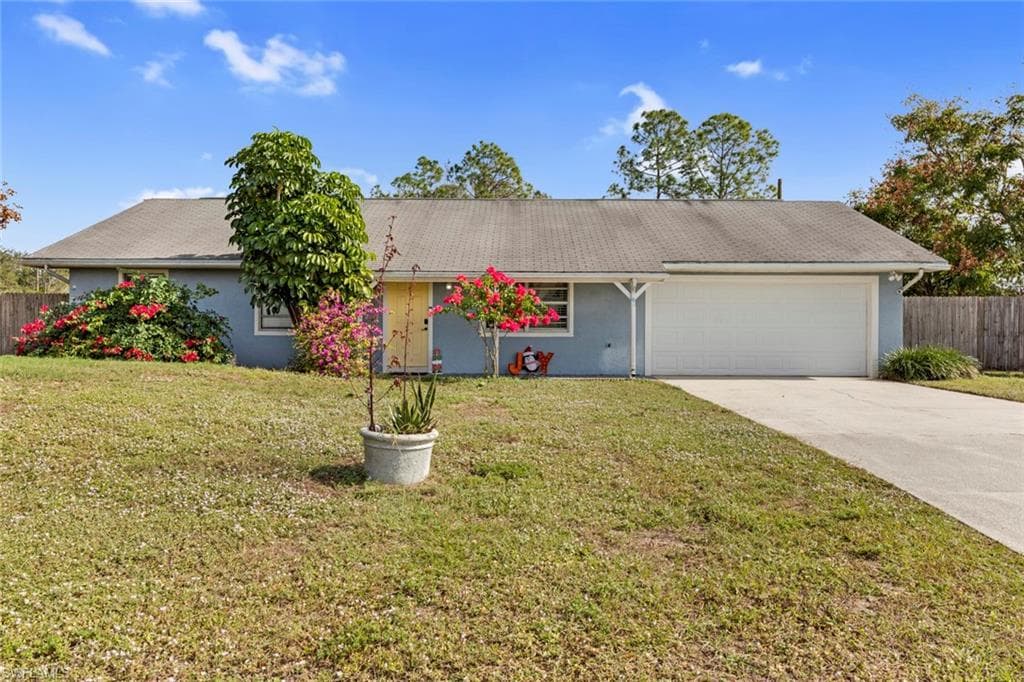 1706 Robert AVE LEHIGH ACRES, FL 33972