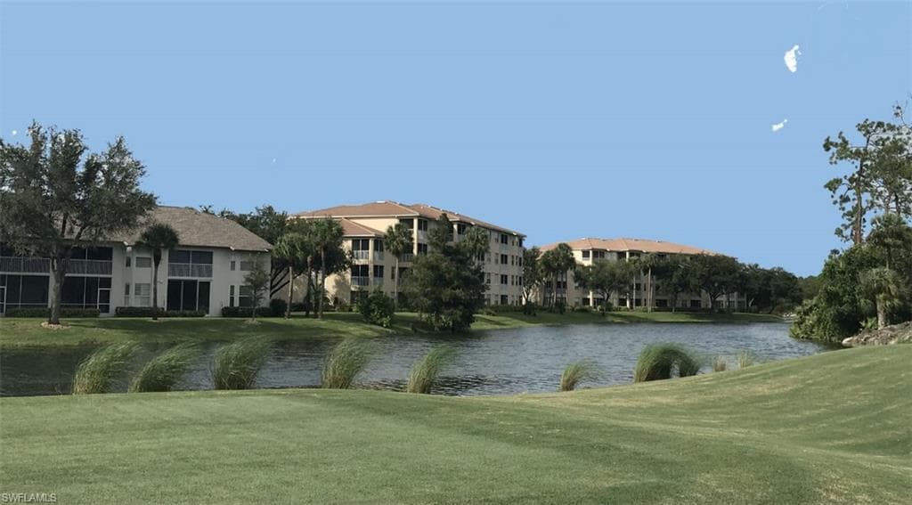 8670 Cedar Hammock CIR 233 NAPLES, FL 34112