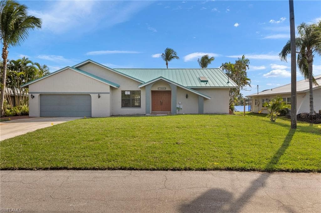15657 Candle DR FORT MYERS, FL 33908