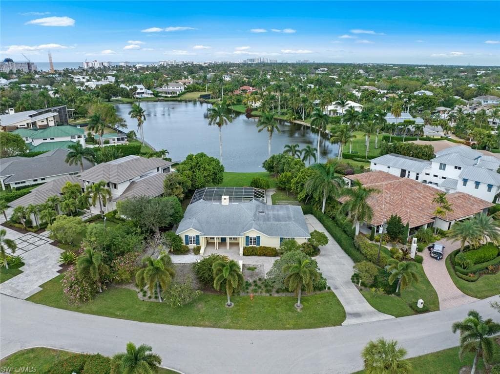 411 Palm CIR E NAPLES, FL 34102