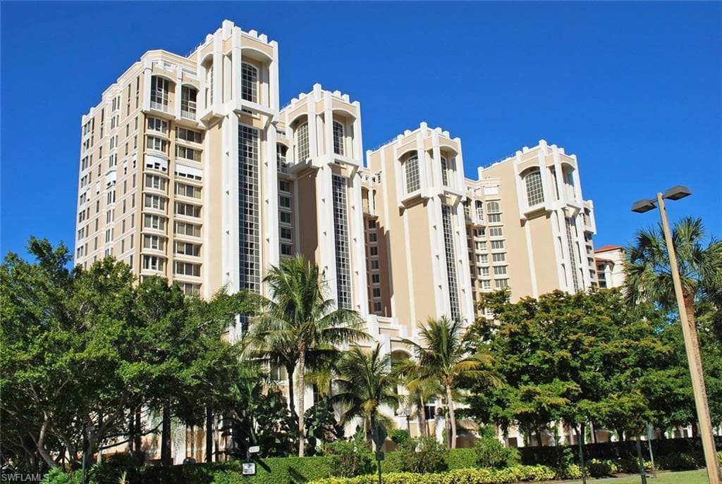 7117 PELICAN BAY BLVD 1704 NAPLES, FL 34108