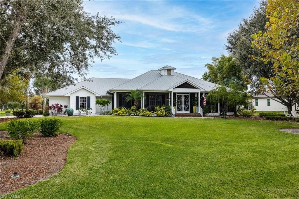 18191 Riverwind DR ALVA, FL 33920