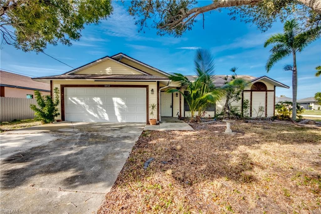 4402 SW 13th AVE CAPE CORAL, FL 33914