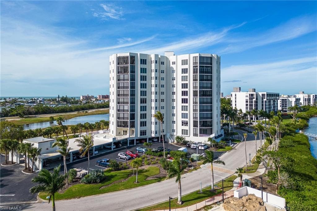 4198 Bay Beach LN 1H5 FORT MYERS BEACH, FL 33931