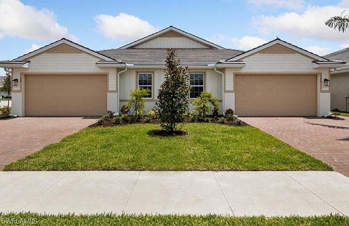 999 Enbrook LOOP NAPLES, FL 34114