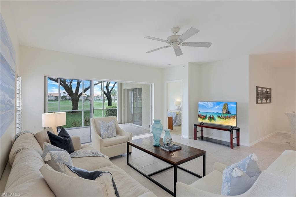 28028 Cavendish CT 5401 BONITA SPRINGS, FL 34135
