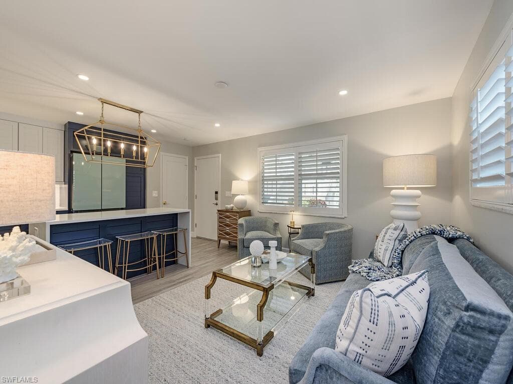 780 10th AVE S 6 NAPLES, FL 34102