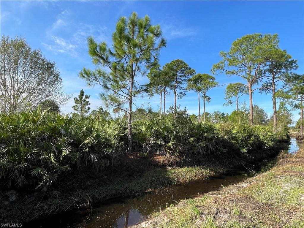 2381 Christopher LN CLEWISTON, FL 33440