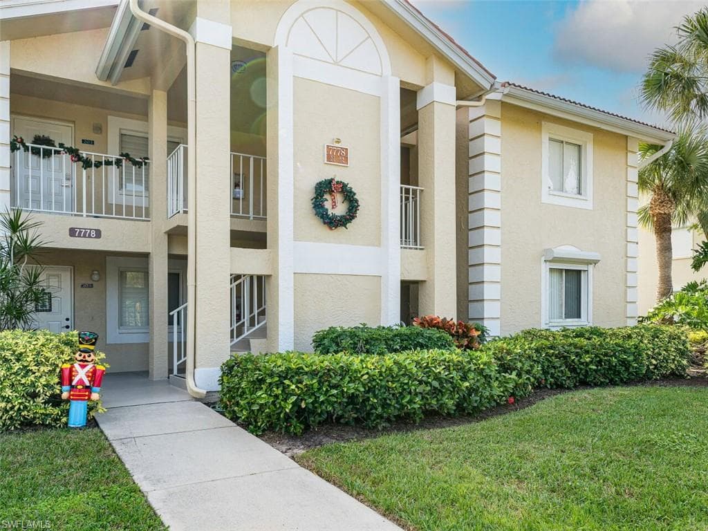 7778 Emerald CIR P-104 NAPLES, FL 34109