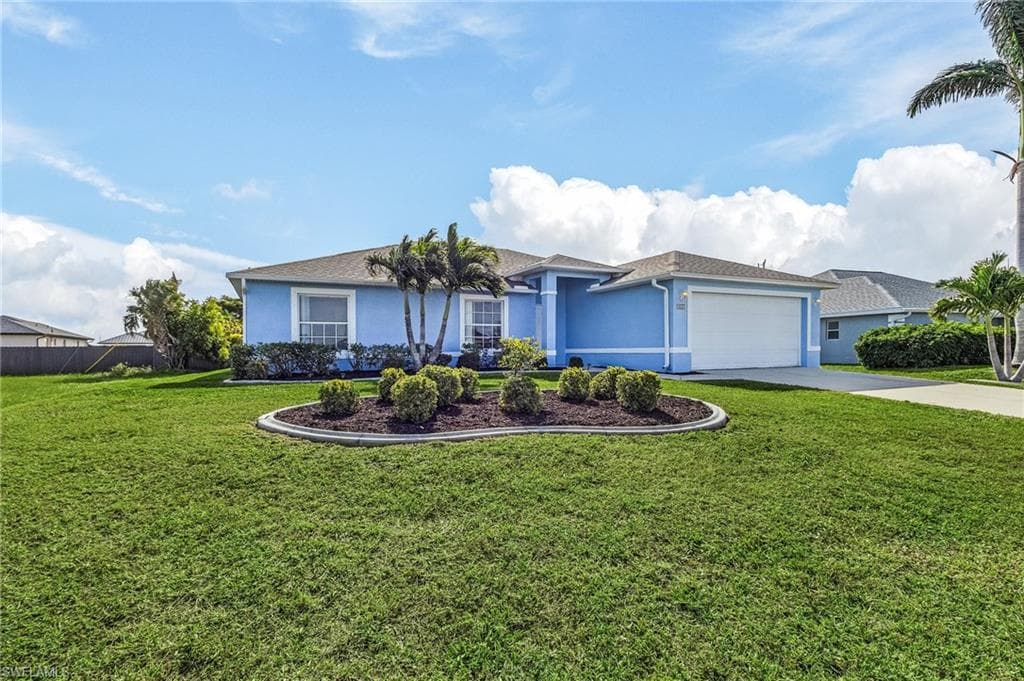 504 26th ST CAPE CORAL, FL 33993