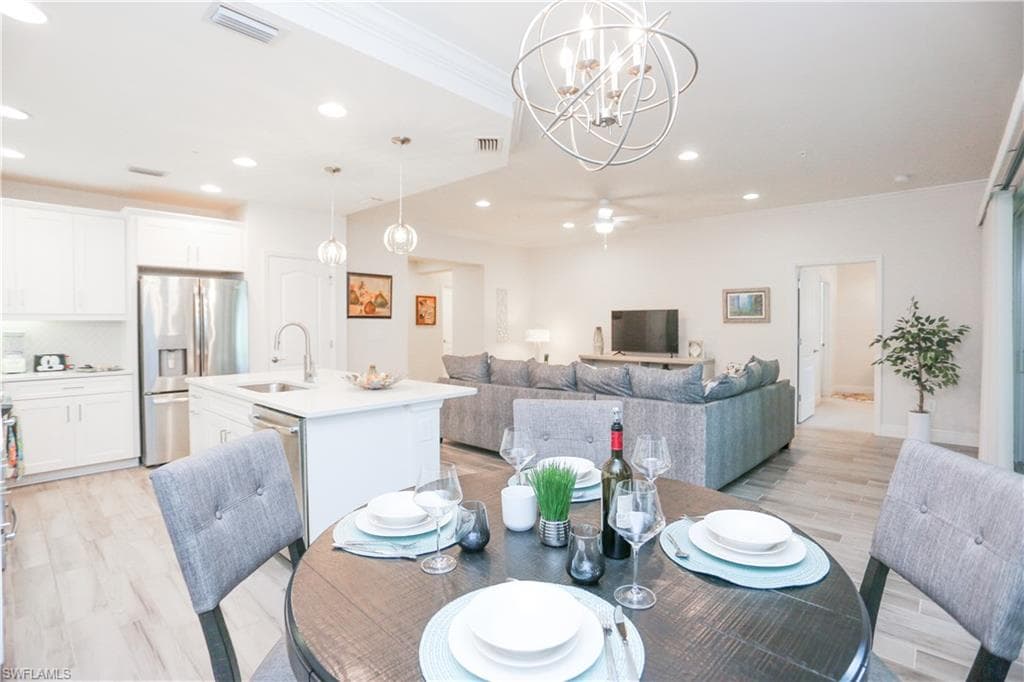 6940 Avalon CIR 503 NAPLES, FL 34112