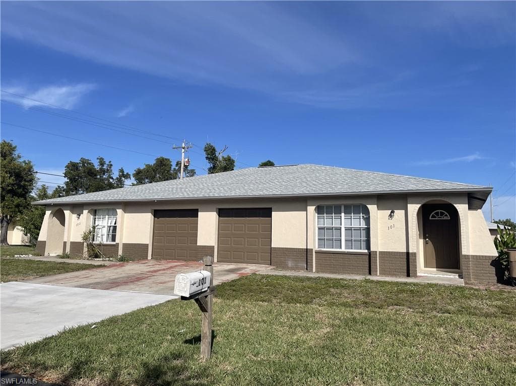 101 SW 34th LN CAPE CORAL, FL 33914