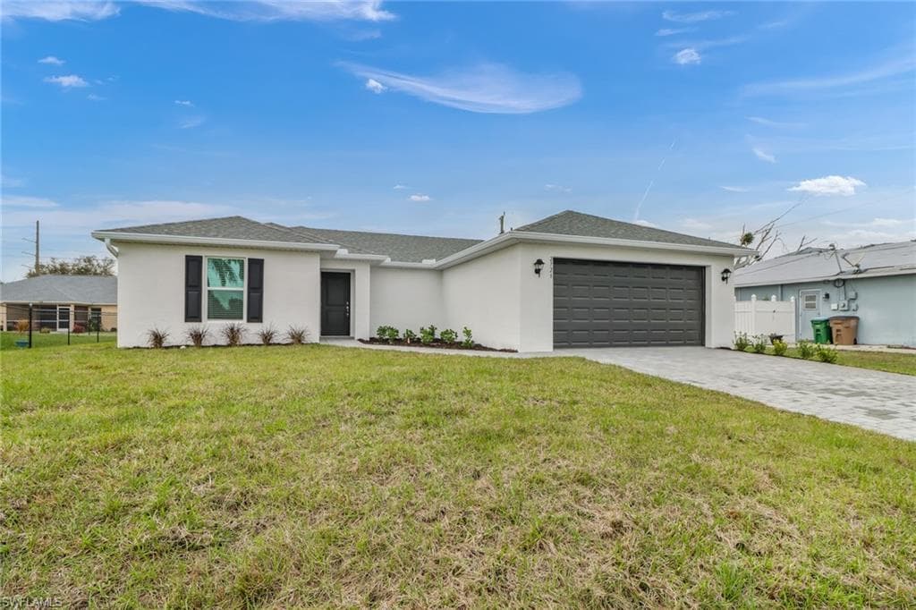 2728 NE 5th PL CAPE CORAL, FL 33909