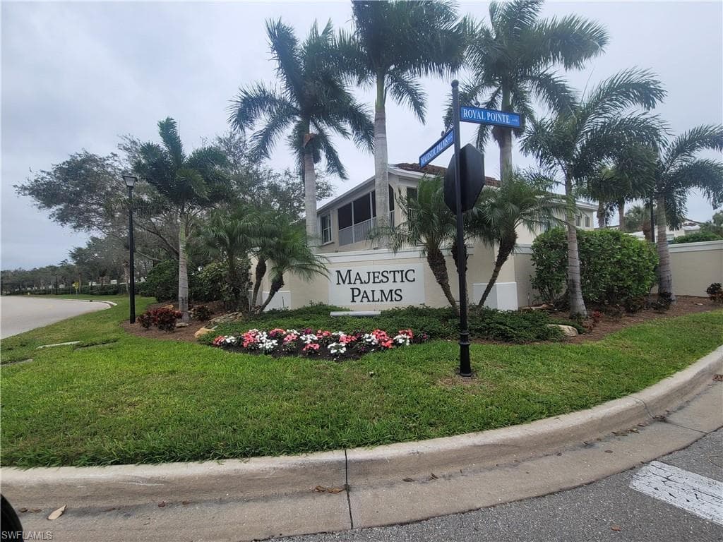 15901 Royal Pointe LN 311 FORT MYERS, FL 33908