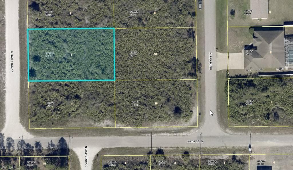 4111 8th ST SW LEHIGH ACRES, FL 33976