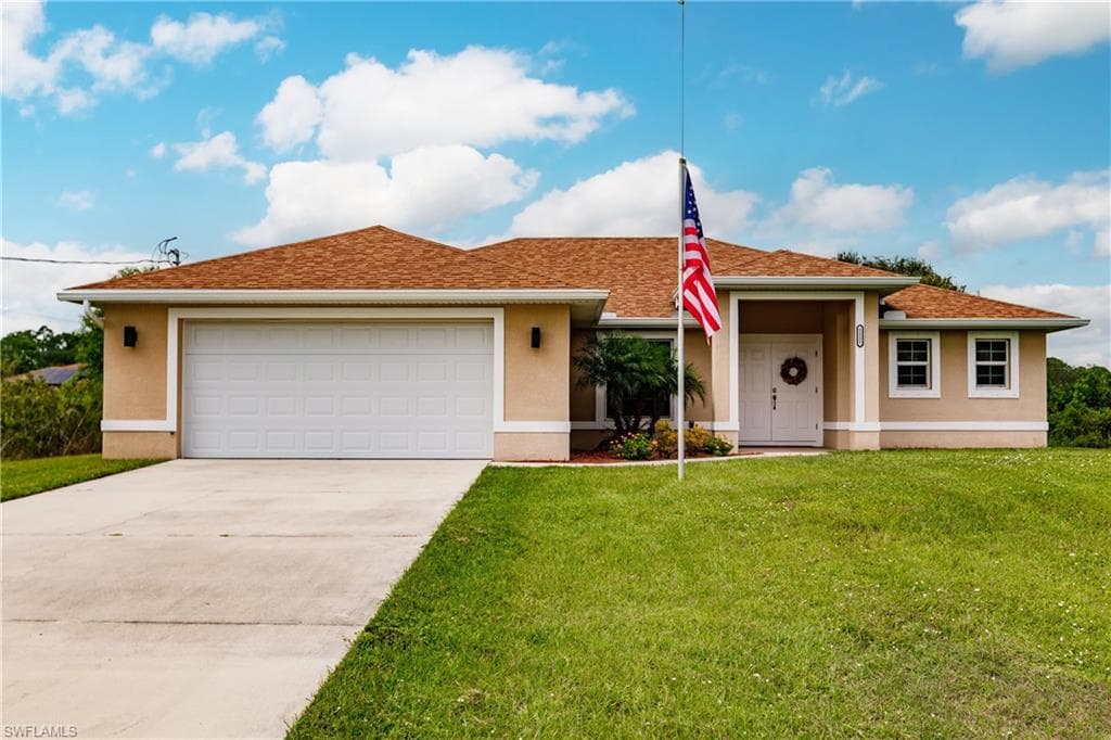 1111 Broadway AVE LEHIGH ACRES, FL 33972