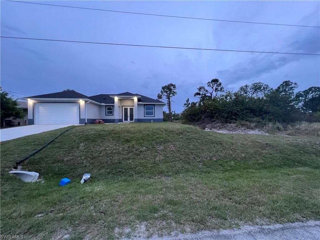 2612 16th ST W LEHIGH ACRES, FL 33971