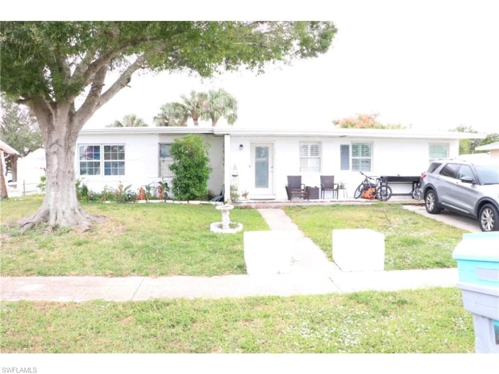 21913 Felton AVE PORT CHARLOTTE, FL 33952