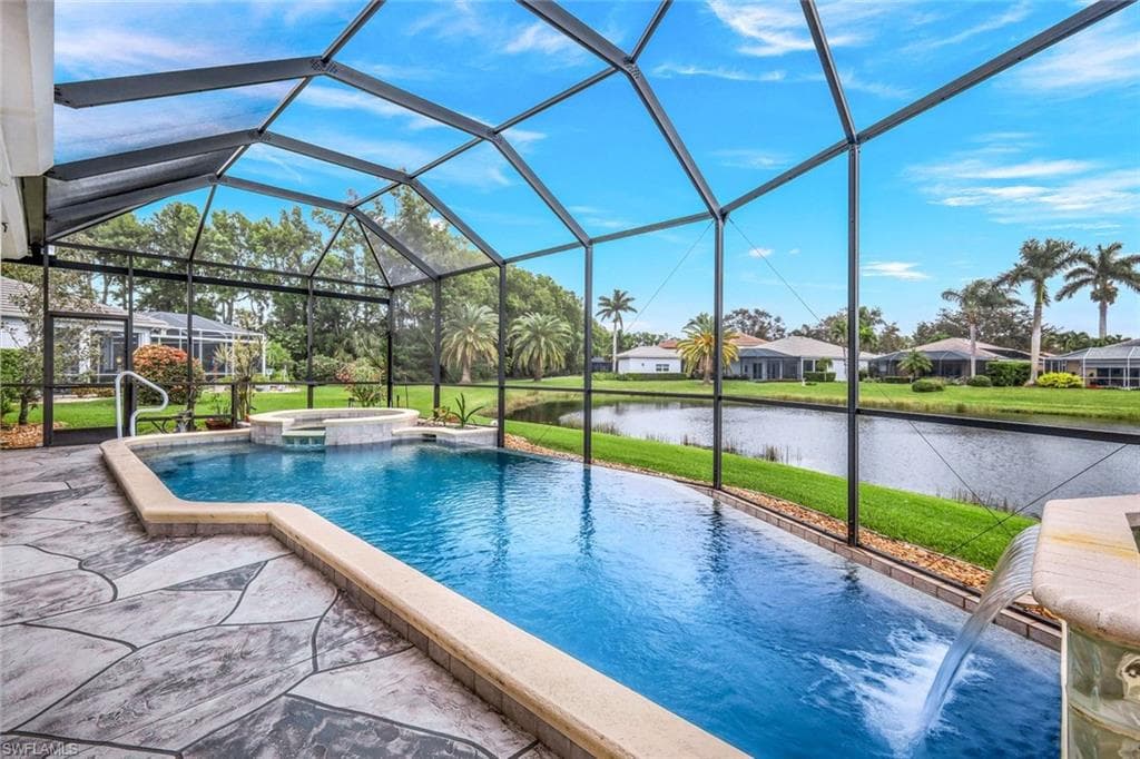 8941 Springwood CT BONITA SPRINGS, FL 34135