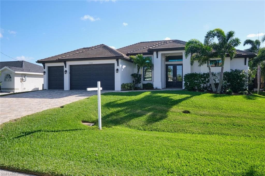 1724 SW 54th ST CAPE CORAL, FL 33914
