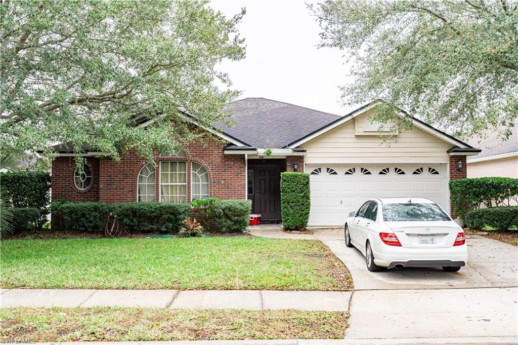 1428 Canopy Oaks DR ORANGE PARK, FL 32065