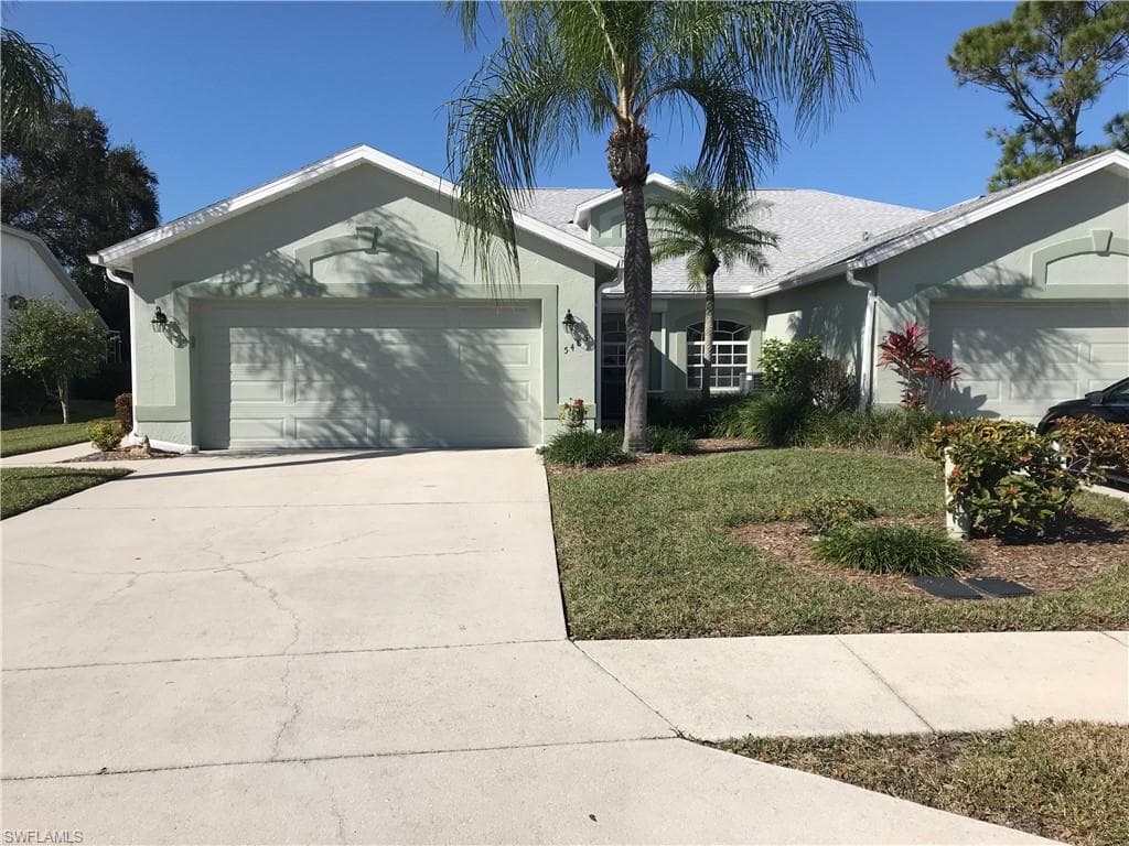 5485 Whitten DR 119 NAPLES, FL 34104