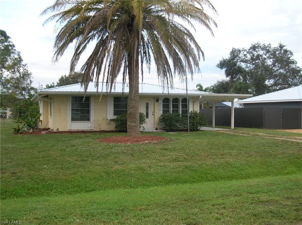 2019 River Ridge BLVD FORT MYERS, FL 33905