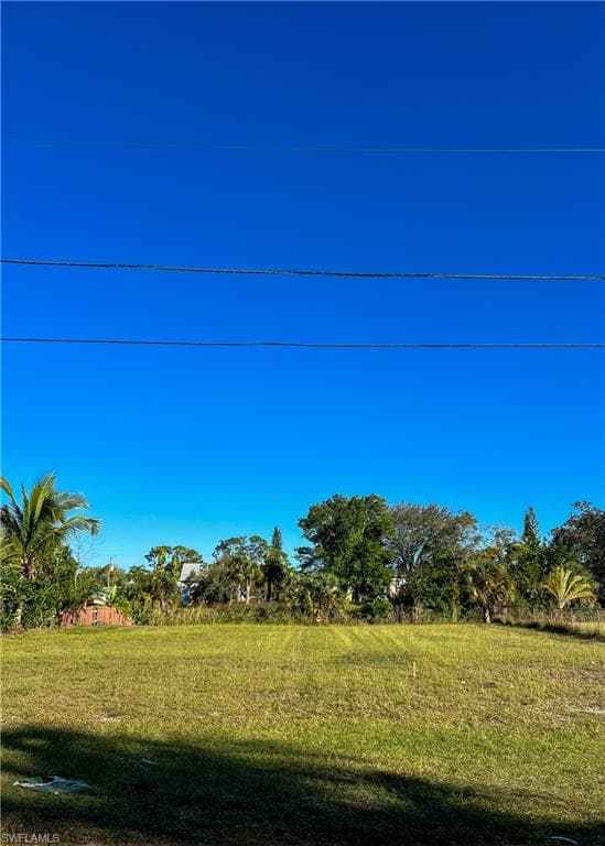 2211 Safe Harbour CT ALVA, FL 33920