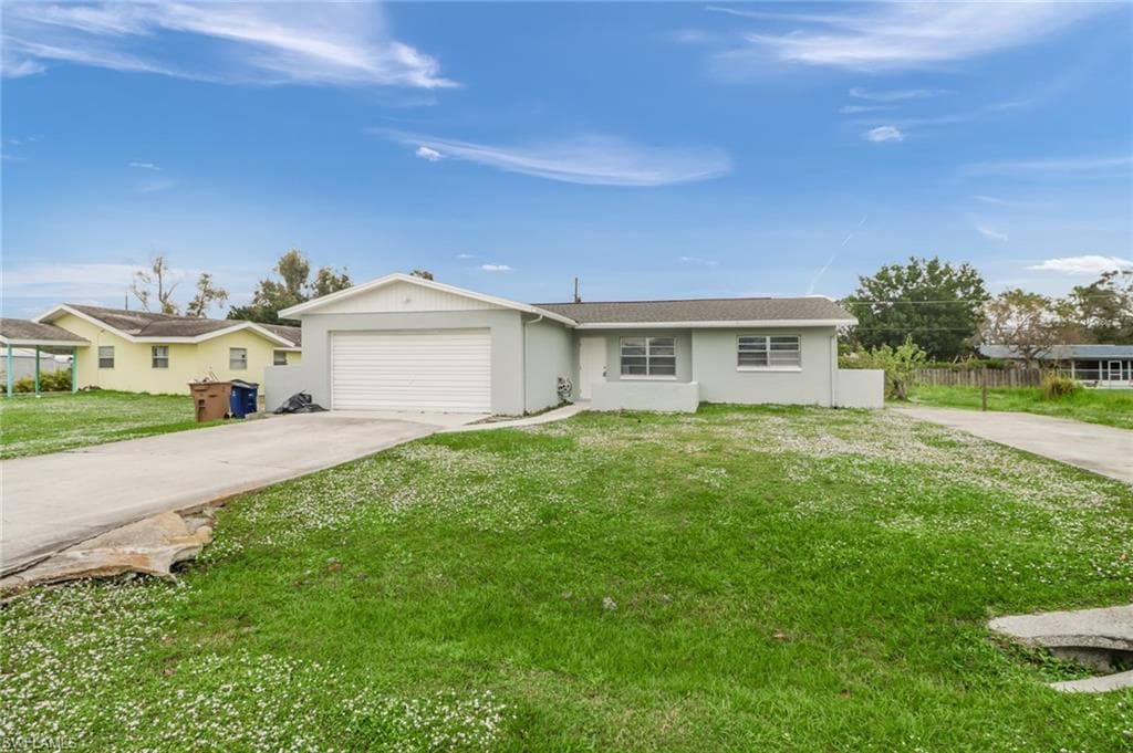 13808 1st ST FORT MYERS, FL 33905
