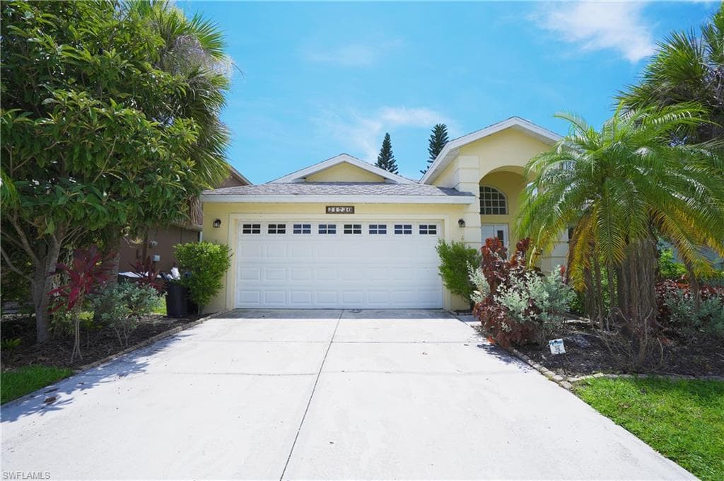 21730 Windham RUN ESTERO, FL 33928