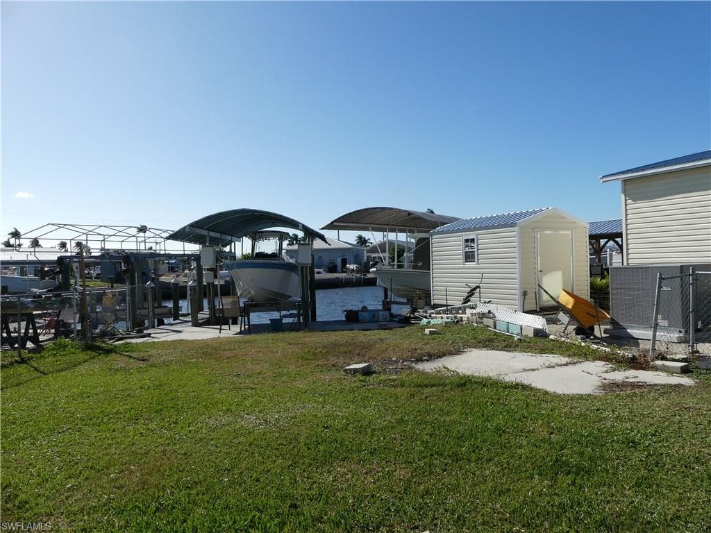 3779 Coconut DR ST. JAMES CITY, FL 33956