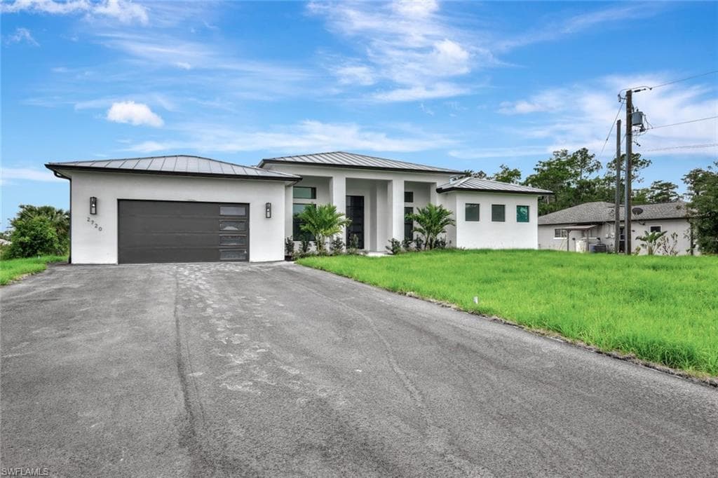 2720 31st AVE NE NAPLES, FL 34120