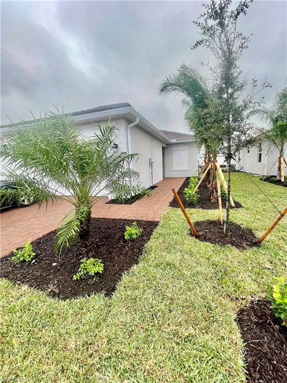 2003 Vermont LN NAPLES, FL 34120