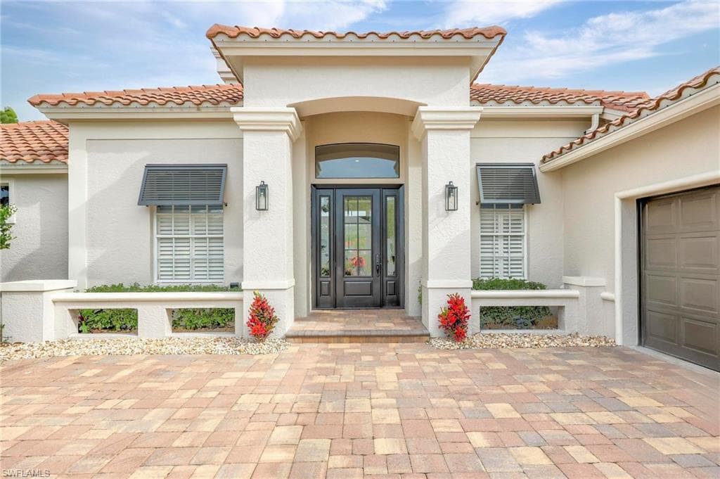 11246 Longshore WAY W NAPLES, FL 34119