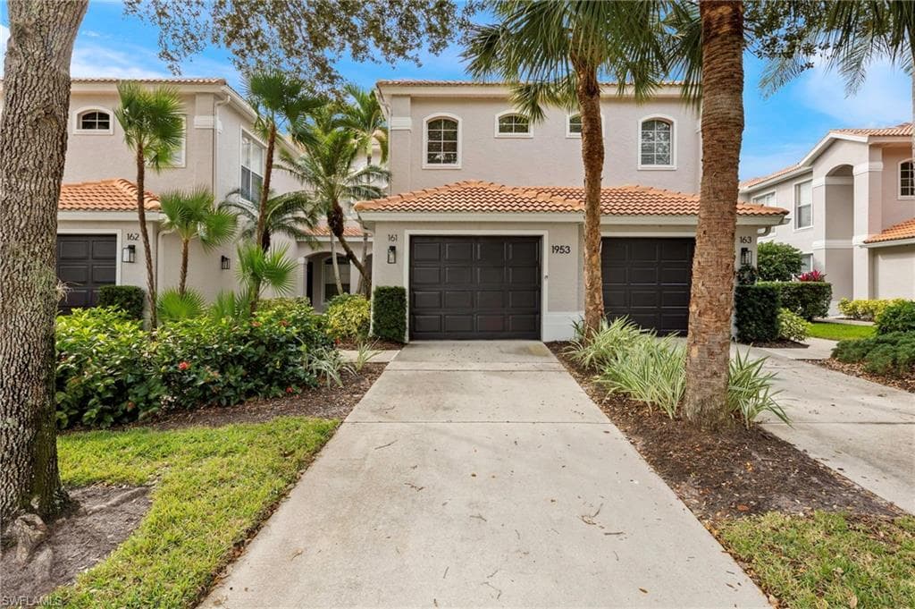1953 Crestview WAY 161 NAPLES, FL 34119